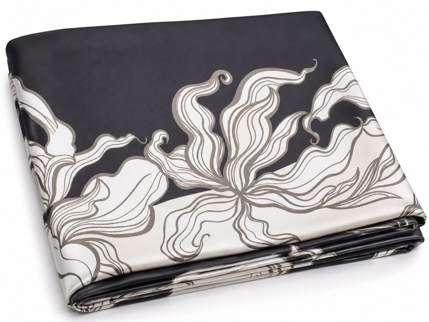 Abstract Scrollwork Tailoring Fabric in Black and Cream
